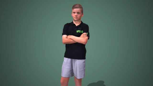 黑绿字母 polo 衫灰短裤男孩抱臂站姿 3D 模型