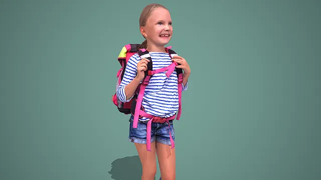 蓝白条纹 T 恤牛仔短裤小女孩背书包行走 3D 模型