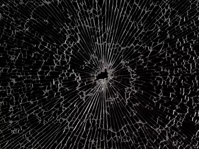 辐射状破碎玻璃