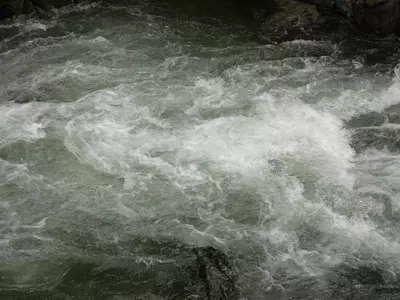 湍急流水纹理贴图