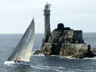 海岛灯塔帆船贴图